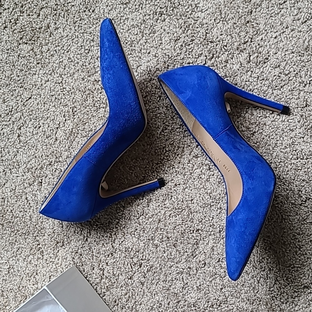 🌟Host Pick🌟 L.K. Bennett Fern Blue Suede Court Heels - Picture 6 of 14